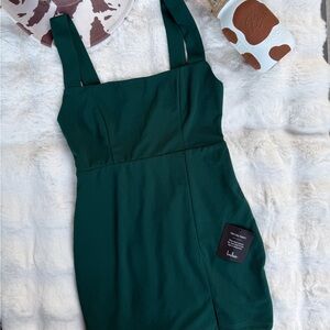 Lulu's Forest Green mini Dress small slit